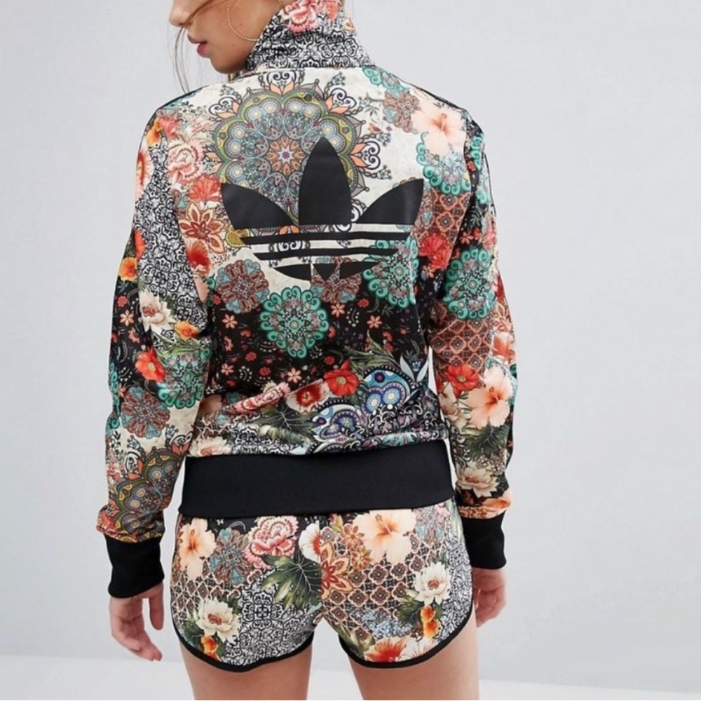 Adidas x Farm Rio Track Zip Up Jacket Jardim Agharta Floral Boho Size Medium - Picture 11 of 11